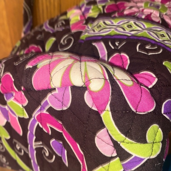 Authentic Vera Bradley Handbag And Matching Wallet in Purple Punch - Picture 12 of 17